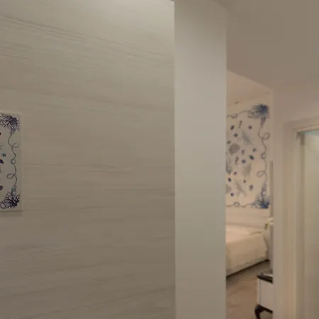 Spacebility - Self Check-in 招待所 卡利亚里